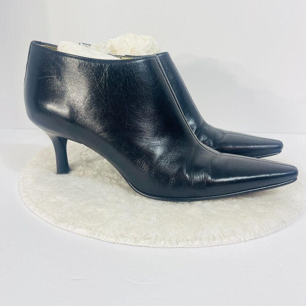 Carlos by Carlos Santana Black Pointed Toe Leather Ankle Booties